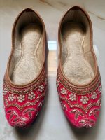 Authentic Zari Pink Jutti